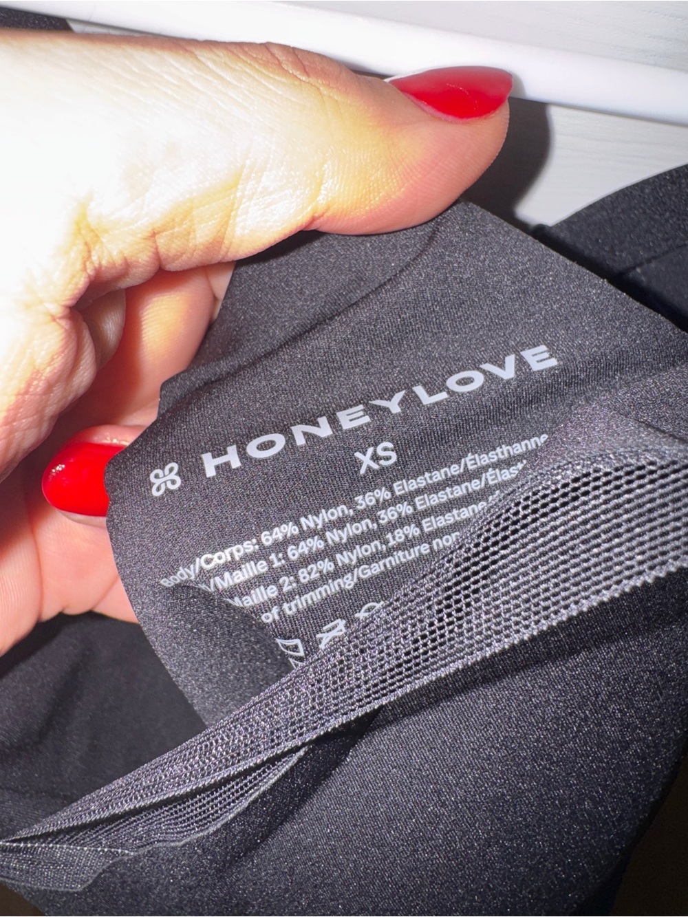 TWO Honeylove Seamless Shaping Camisole Black AND Nude - Picture 3 of 7